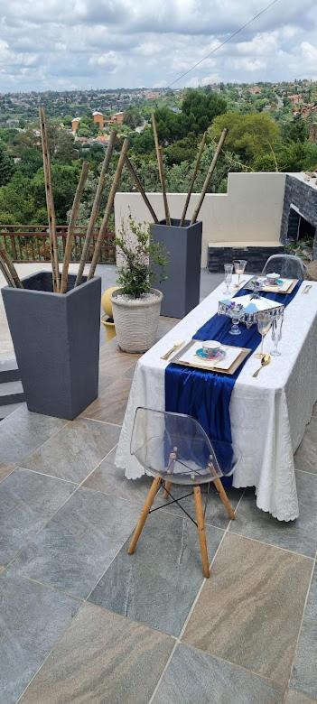 The Throne Appartement Johannesburg Buitenkant foto